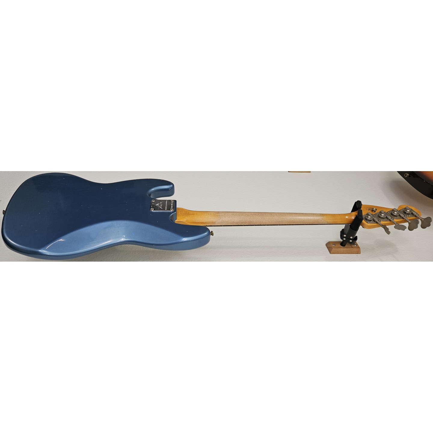 2023 Fender Custom Shop 1964 Jazz Bass Journeyman Relic - Aged Lake Placid Blue