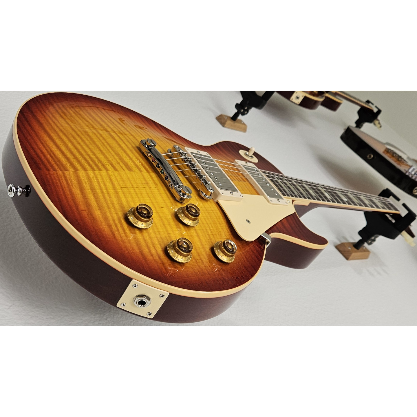 2022 Gibson Custom 1959 Les Paul Standard Reissue Cherry Sunburst VOS