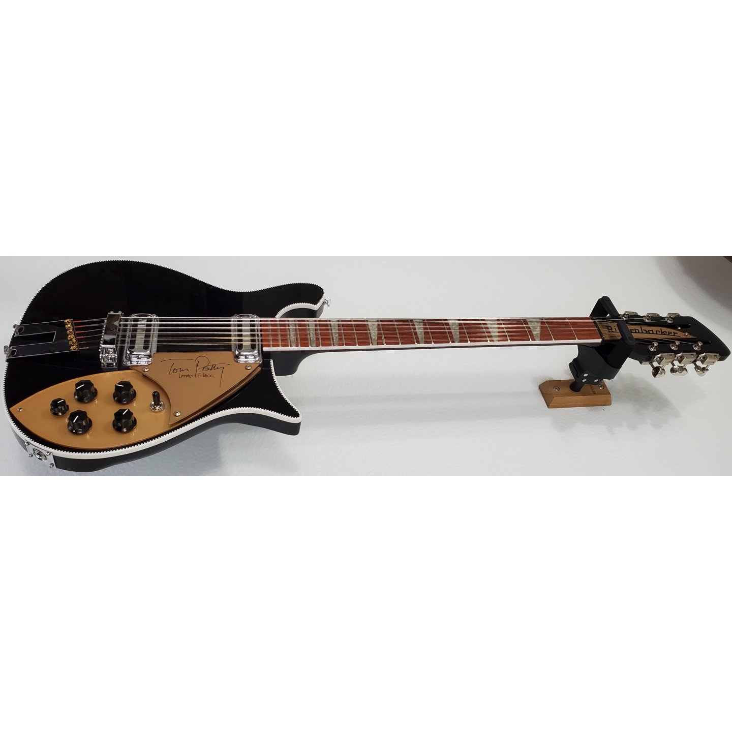 1995 Rickenbacker 660/12TP Tom Petty Signature Jetglo Black 12-String 660-12 Electric Guitar