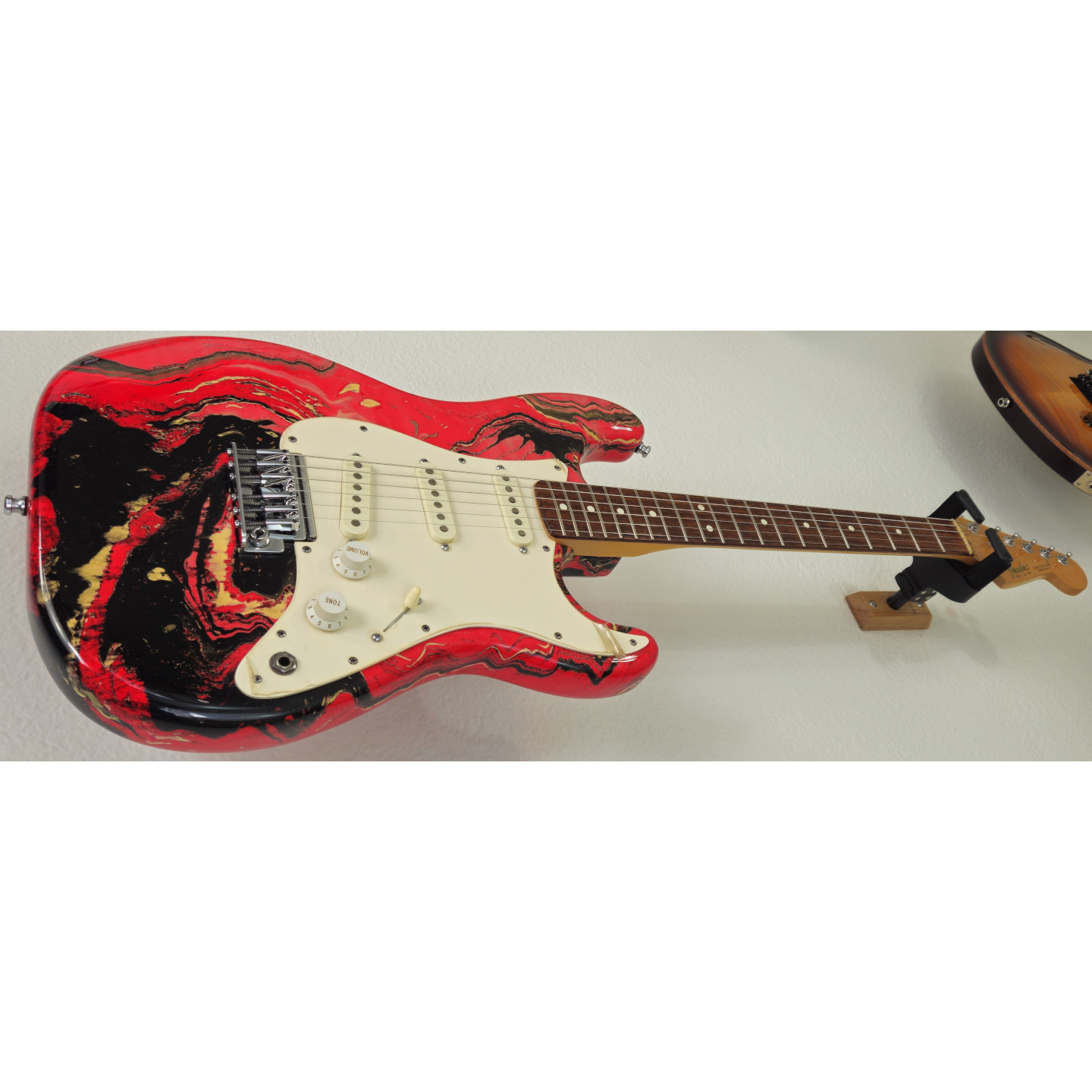 MINT 1983 Fender Bowling Ball American Stratocaster Red Swirl Marble Vintage Electric Guitar