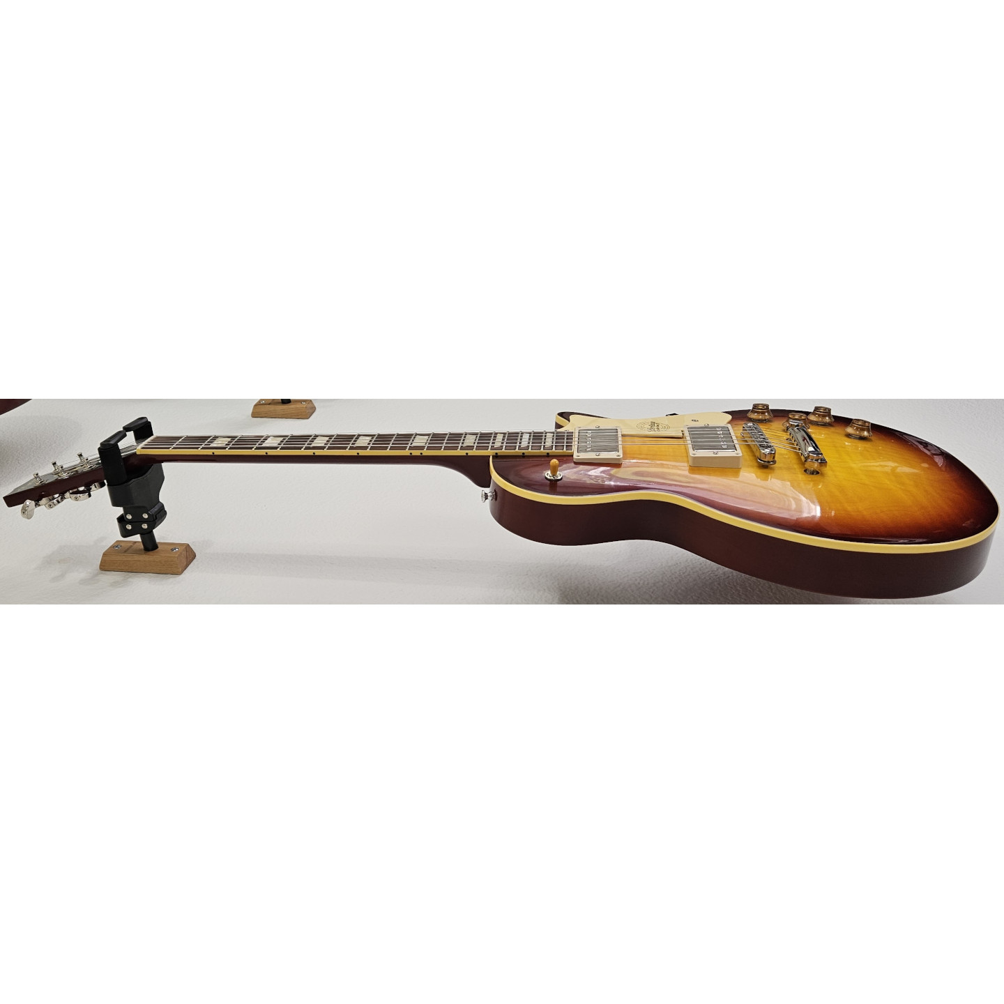 MINT 2022 Heritage Custom Shop Core H-150 Bourbon Burst R9 Les Paul Guitar