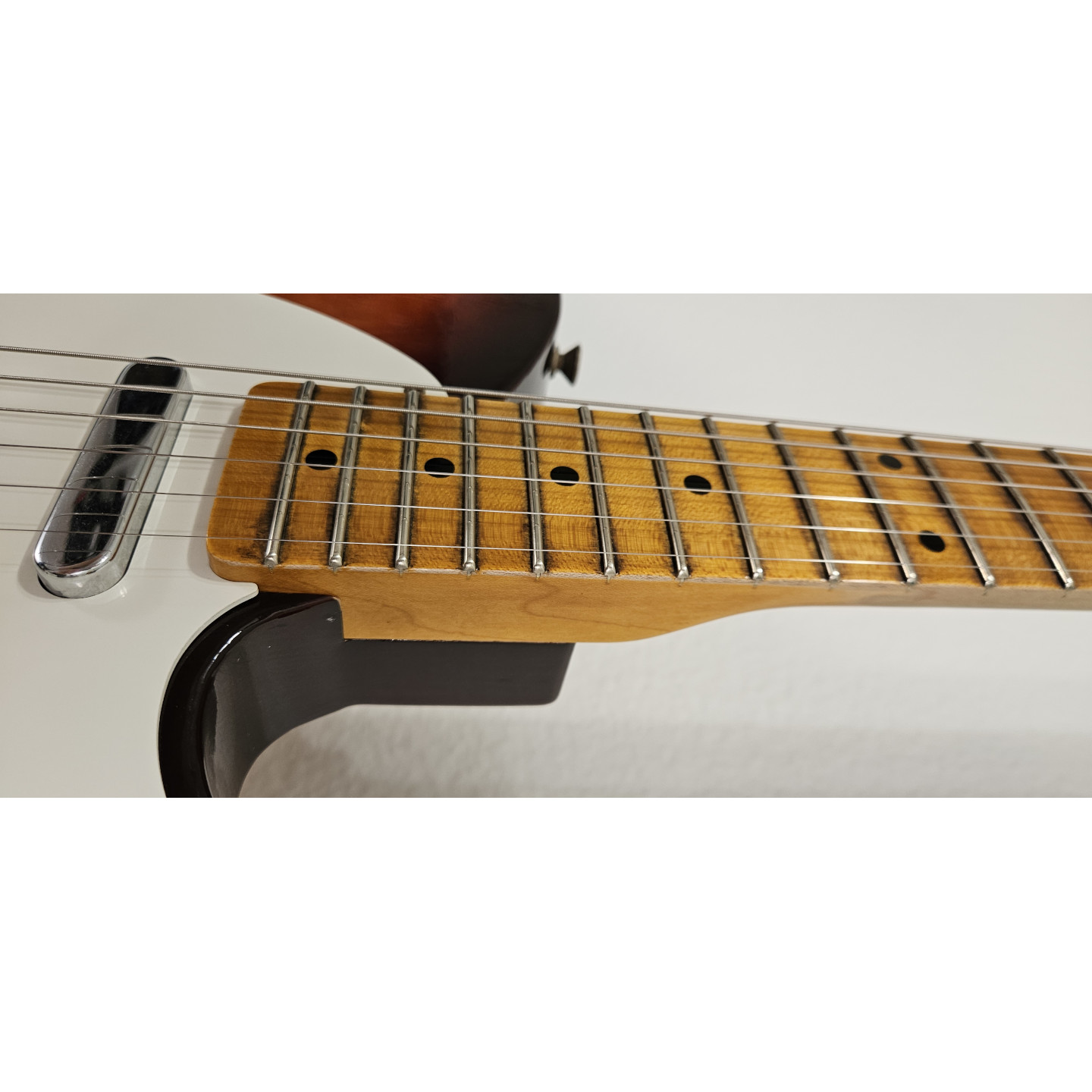 2022 Fender Custom Shop 1958 Telecaster Journeyman Relic Wide Fade 3-Color Sunburst