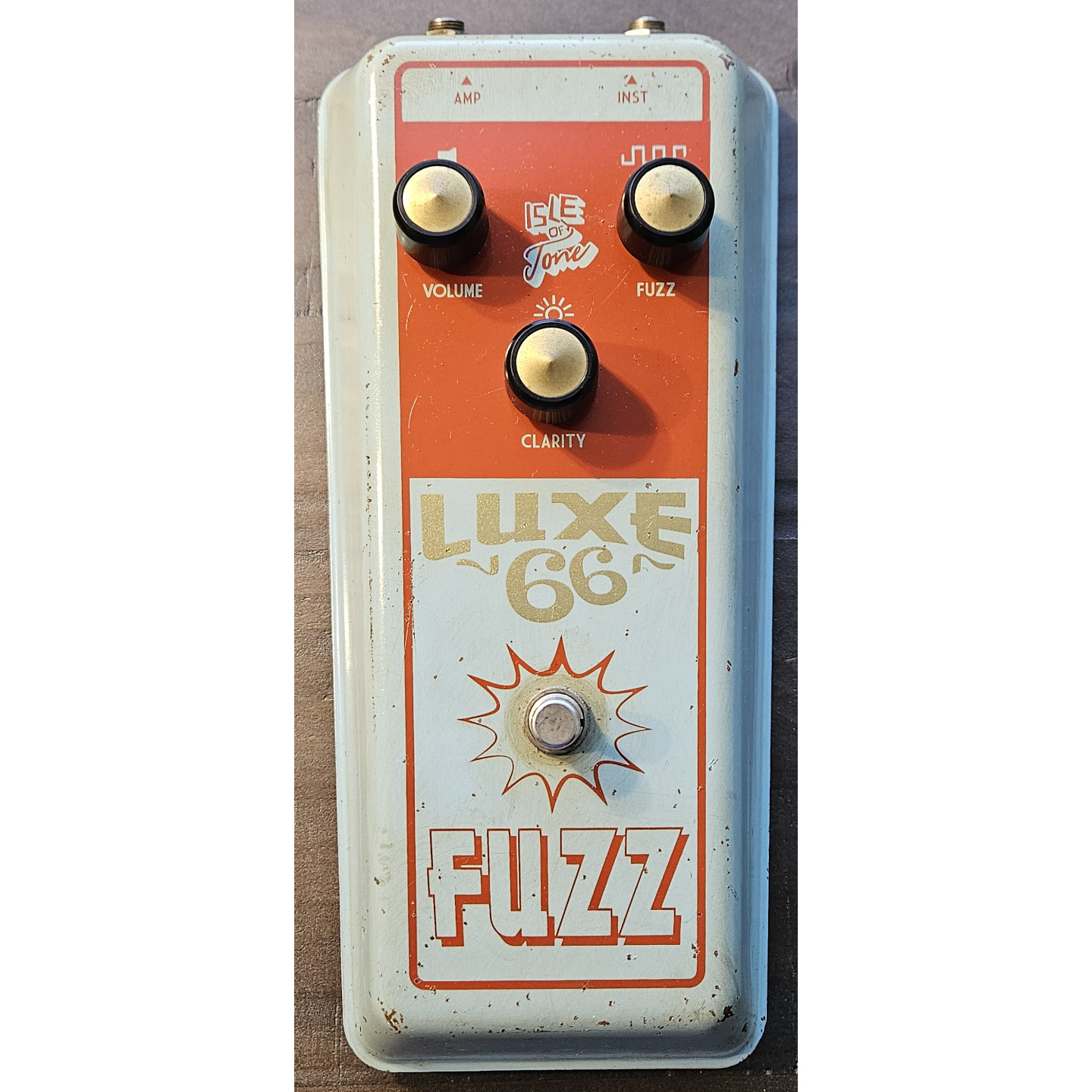 Isle of Tone Luxe '66 Fuzz Face Vintage Handwired Boutique Relic Electric Guitar Effects Pedal