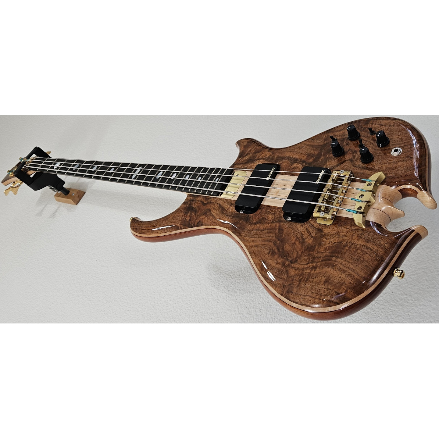 2021 Alembic Mark King Signature Standard Walnut 4 String Bass Guitar