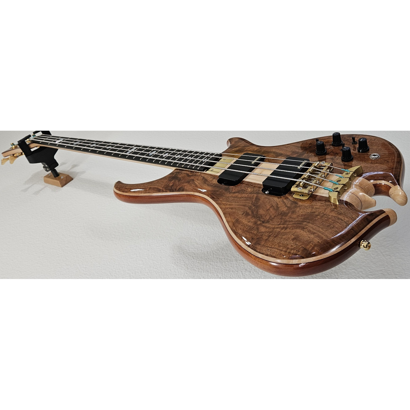 2021 Alembic Mark King Signature Standard Walnut 4 String Bass Guitar